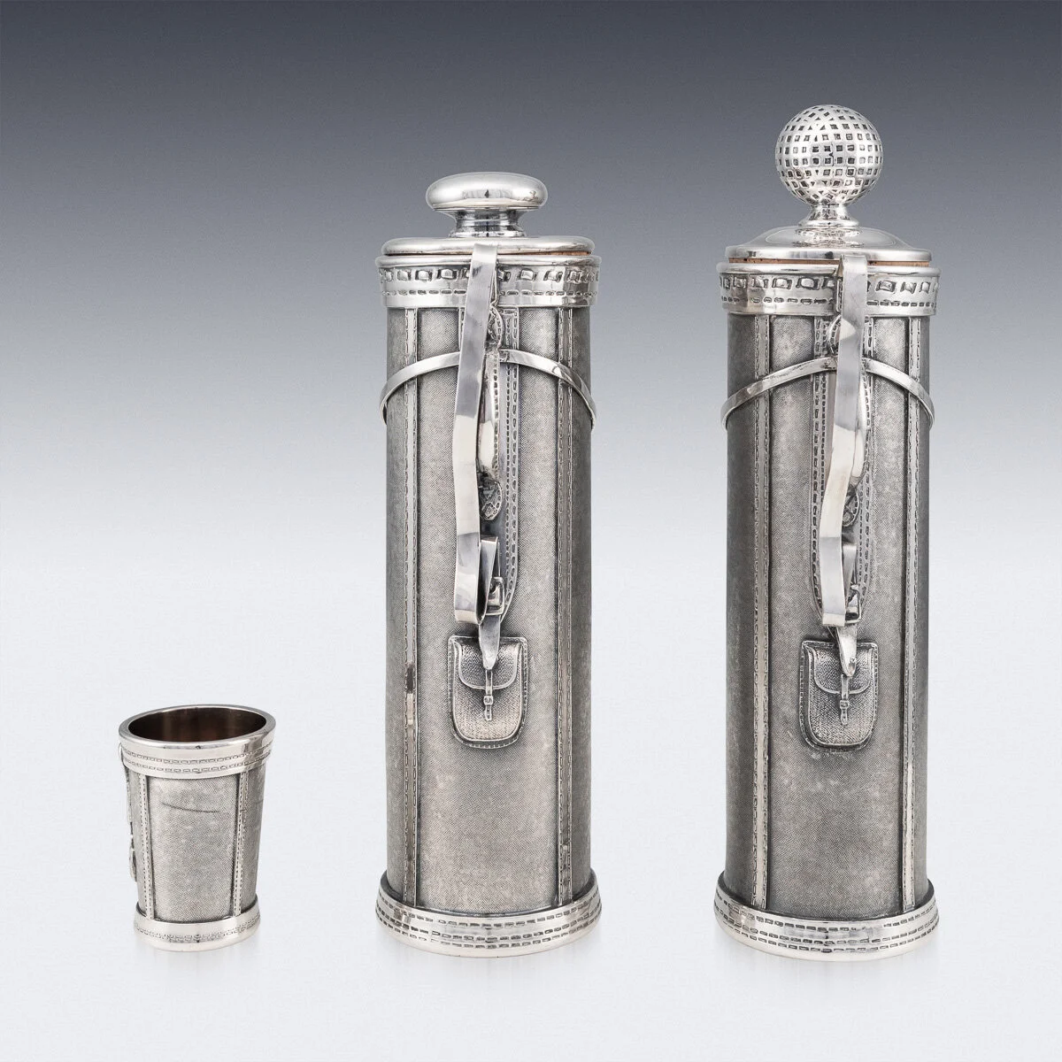 ANTIQUE 20THC NOVELTY SILVER PLATED 'GOLF BAG' COCKTAIL SHAKER SET